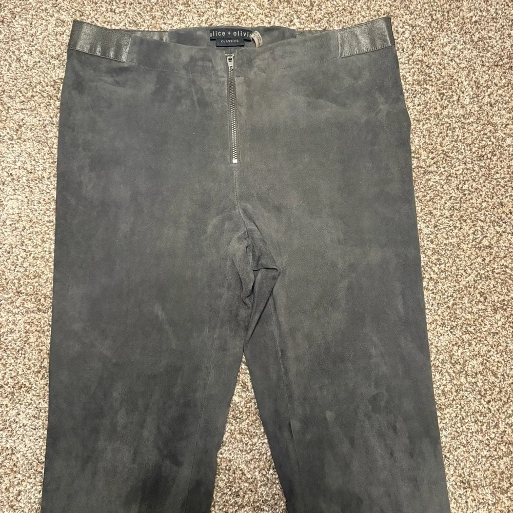 Alice + Olivia Women’s size 8 Classic Charcoal Dress Pants - Picture 3 of 13